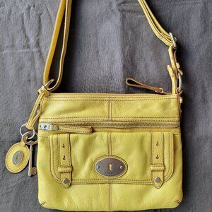 Vintge Y2K Yellow Fossil Maddox Shoulder/ Crossbody Bag